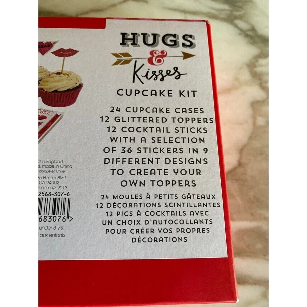 Meri-Meri Hugs &‎ Kisses Cupcake Valentine Kit